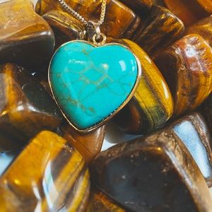 Turquoise heart shaped necklace🔮📿💙